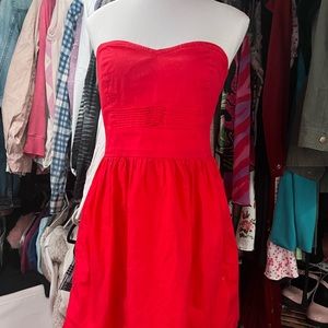 strapless red dress